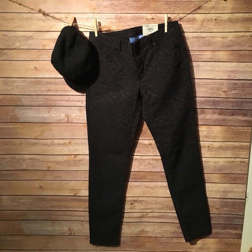 Simply Vera wang skinny black pants